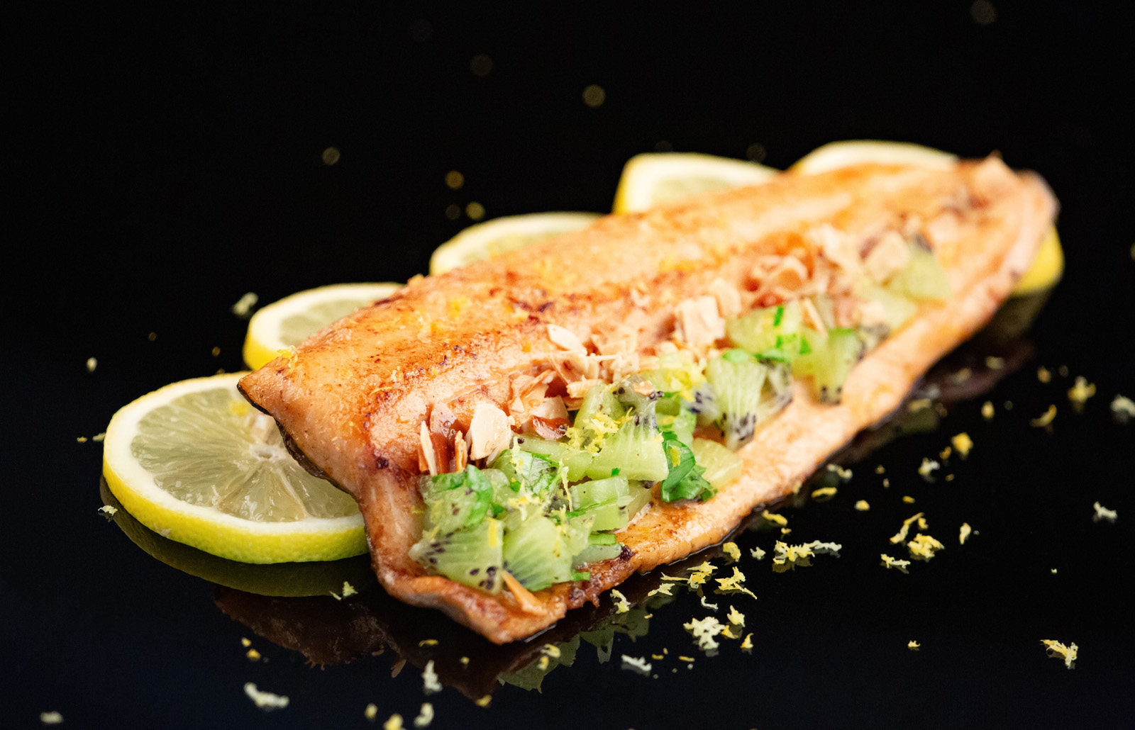 Recette de truite grillée aux amandes et au Kiwi de l'Adour